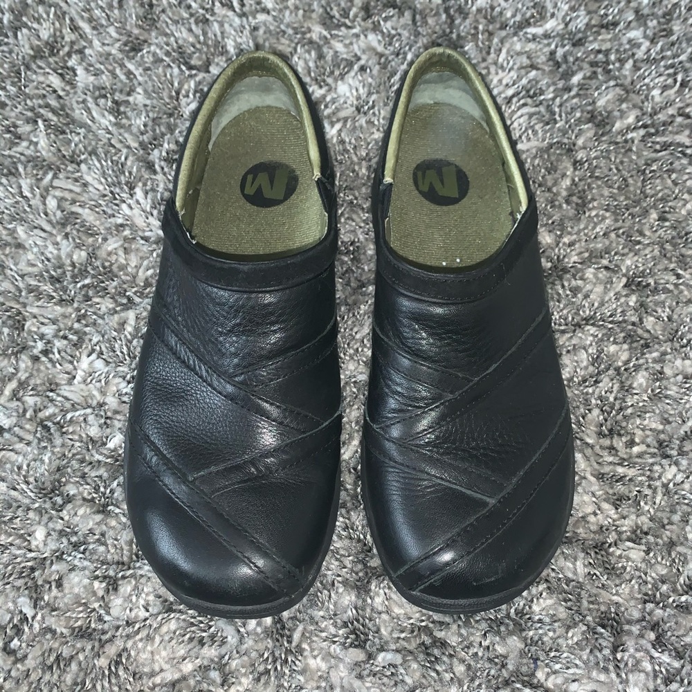 Women’s Merrill Leather Encore Moc size 8.5